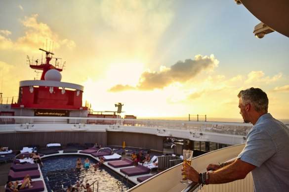 Virgin Voyages, Sun Club - Credit Alberto Oviedo.JPG